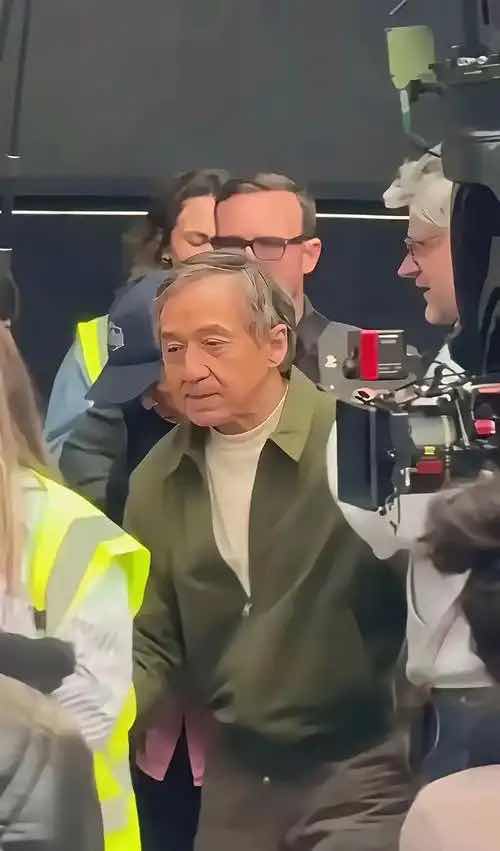 �������⻷��ȥ֮�󣬲Ŷ������õ�Ů�����������ѵ�ǣ��